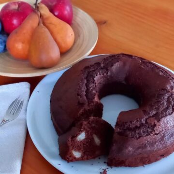 Ciambellone cioccolato e pere
